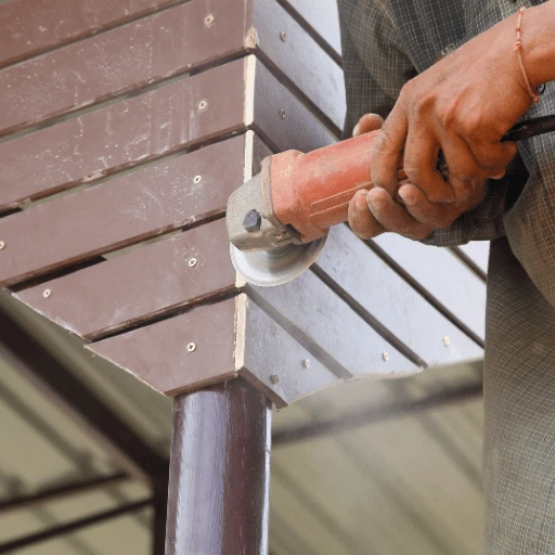 What Factors to Consider When Choosing a Metal Cutting Tool?